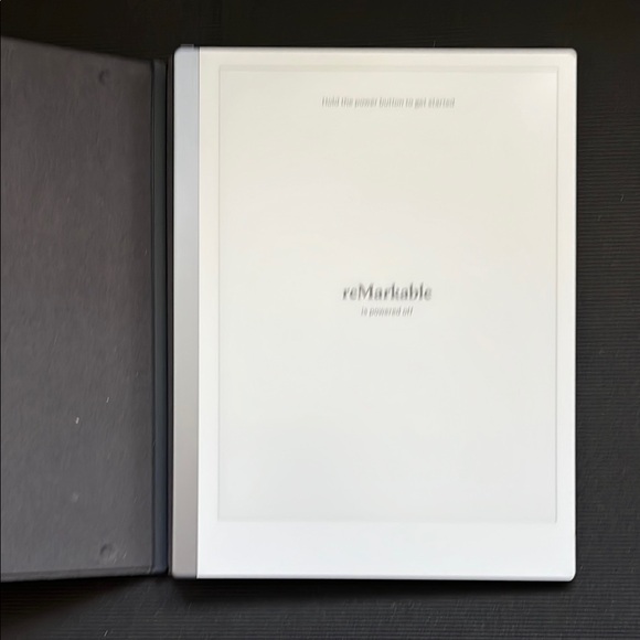 reMarkable Tablet with Cover - Picture 1 of 9